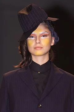 Look 15